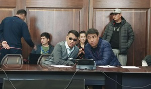 Кыргызстан. Очередное объединение. Теперь приглашают представителей 13 партий