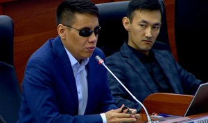 Кыргызстан. А если выборы признают состоявшимися, но с корректировками? Мнение Дастана Бекешева