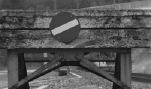 Кыргызстан. Украденные 8 лет: Почему премьер-президент едет «мимо трассы»?