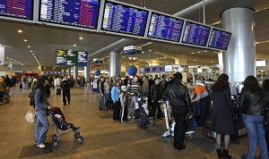 «Ведём переговоры». Почему не разрешили полёт чартерных рейсов из Москвы в Душанбе?