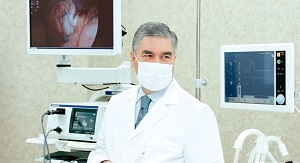 Бердымухамедов открыл больницу в родном селе своего деда и снова заявил, что в стране нет коронавируса