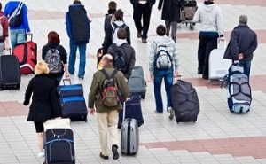 В обществе Кыргызстана преобладают миграционные настроения