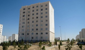 В Ашхабаде иностранцев выселяют из арендуемых квартир в отели