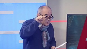 Кыргызстан. «Те, которые стоят выше толкнут вас в пропасть». Текебаев призвал депутатов одуматься