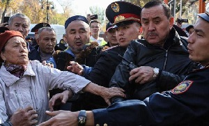 Опасные связи. Как Китай приручает элиты Центральной Азии