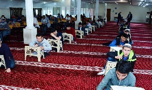 Религиозное образование в Таджикистане: «Если мы не научим, то научит кто-то другой»