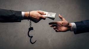 Аресты в Кыргызстане: борьба с коррупцией или сведение политических счетов?