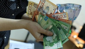 «Роль тенге растет». Эксперты ЕАБР – о перспективах дедолларизации Евразийского союза