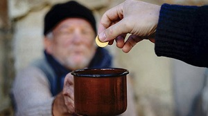 Более 2.2 млн кыргызстанцев окажутся за чертой бедности