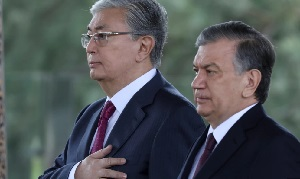 Пустые обещания: как в Казахстане и Узбекистане всё сулят, да никак не проведут реформы