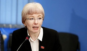 Кыргызстан. Референдум. Депутат парламента упрекает США во вмешательстве во внутренние дела