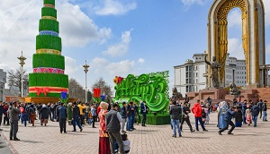 Март в таджикистане