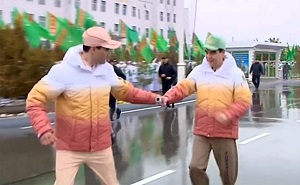 Марафон передачи власти Сердару Бердымухамедову вышел на финишную прямую