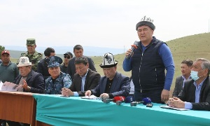 Кыргызстан. Возможно, отдадим не 50, а 20 гектаров Узбекистану