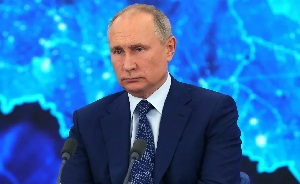 Путин выразил готовность помогать Таджикистану и Кыргызстану в вопросах границы