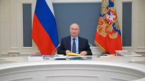 Путин: нужно активизировать обучение русскому языку в Таджикистане