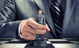 Кыргызстан. Президент подписал закон, который позволяет ввести на Кумторе внешнее управление