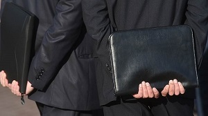 Кыргызстан. Массовая ротация акимов районов. Мнения экспертов