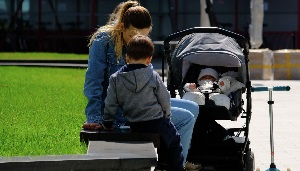 Почему в Казахстане не будут вводить материнский капитал