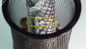 Кыргызстан. За полгода задержанные ГКНБ граждане возместили 6 млрд сомов