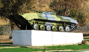 Вслед за военными предприниматели пытаются вывезти свои семьи с туркмено-афганской границы