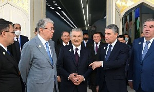 Узбекистан собирает Центральную Азию под крыло?