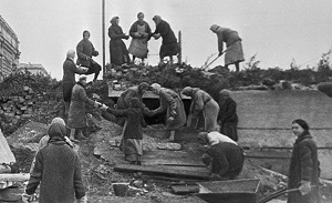 Архив: голос Ленинграда не заглушить (The Guardian, Великобритания)