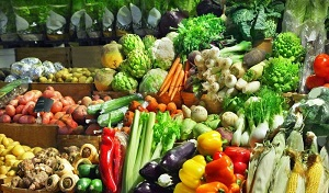 Кыргызстан. Сетка лука - почти 1 000 сомов. Какие виды продуктов продолжают дорожать