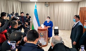 Узбекистан выбирает президента