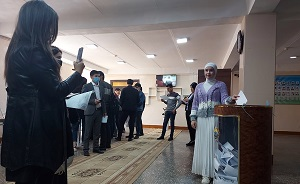 Узбекистан: Мирзиёев одержал уверенную победу, хоть и с меньшей долей голосов