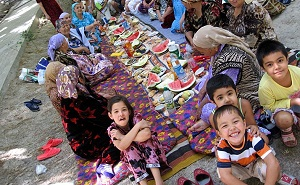 Сколько людей проживает в Узбекистане