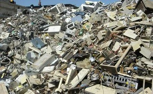 Казахстан и Узбекистан — в лидерах СНГ по объему электронных отходов на свалках