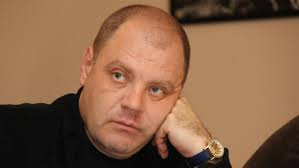 Политолог: Боевиков в Казахстане нужно обезвредить, а мирных протестующих услышать