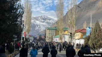 Почему ГБАО живет на субвенциях?