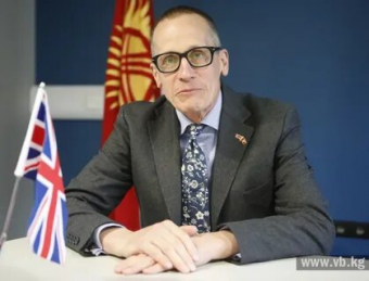 Британский посол в Кыргызстане инструктирует пятую колонну? 