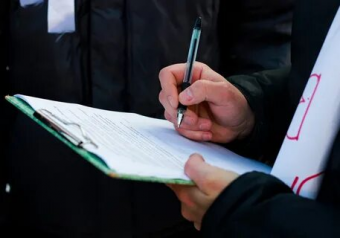 Более тысячи кыргызстанцев ответили на вопрос, как они относятся к спецоперации России на Украине