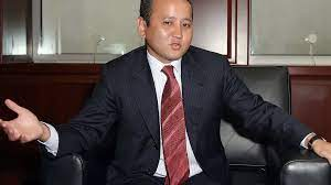 Диванный аналитик - беглый казахстанский банкир Аблязов