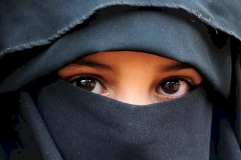 Никаб как яблоко раздора