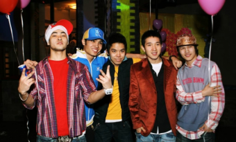 Кругом враги и обольстители. Нуждаются ли казашки в такого рода «защите»?