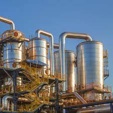 С чего началось развитие промышленности в Таджикистане? 