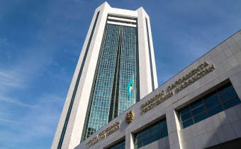 Выборы в Казахстане: политики просят потерпеть, но проблемы не решают