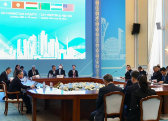 С5+1: США против того, чтобы страны ЦА сохраняли добрые отношения с РФ