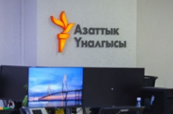 Положили палец в рот - без руки остались