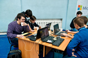 В Киргизии миграционная убыль населения впервые сменилась приростом 