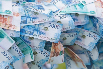 Свыше 90% денежных переводов в Кыргызстан поступает из стран ЕАЭС