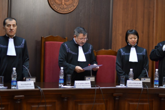 Антиконституционные. Юрист оспаривает пункты в Законе О госязыке