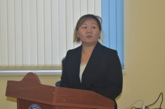 Весь Кыргызстан - сплошная стройплощадка... А строить - некому