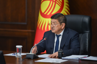 Отставка Акылбека Жапарова: новым премьером Кыргызстана станет «главный чекист» генерал Ташиев?