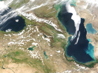 Азербайджан, Казахстан и Узбекистан договорились о начале прокладки энергокабеля через Каспий