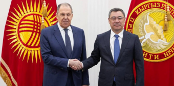Россия — главный инвестор Кыргызстана: встреча Лаврова и Жапарова